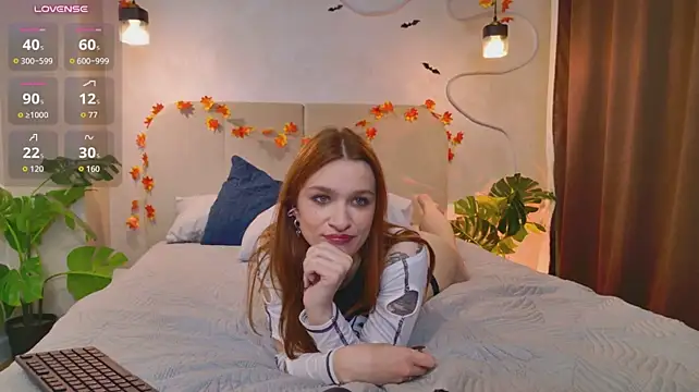 PollyMayer - Topless 5 min