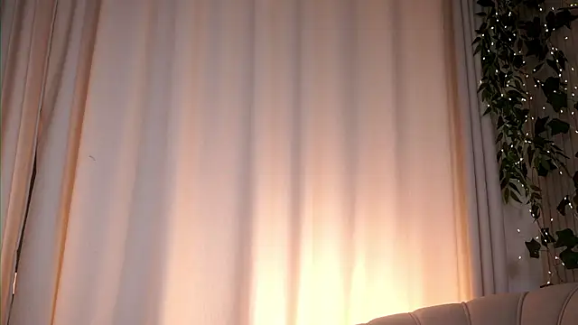 MarietteSolina - wet my bra