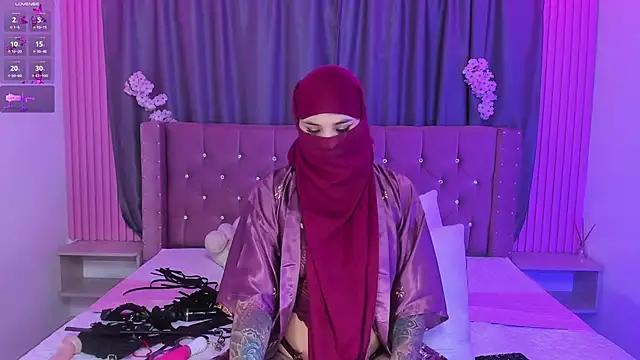 Nayla-Mouna - Twerk dance 🥵