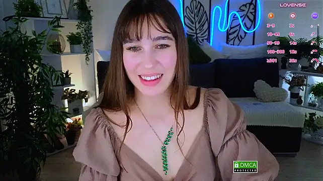 _Eliizabeth_ - Strip to lingerie and ice