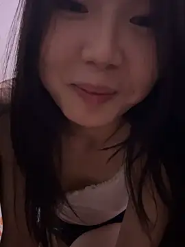 Queen-TT - 姐姐妹妹洗澡秀