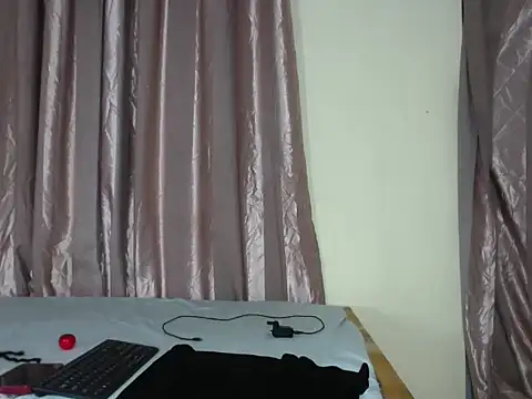 Sexygirly2 - pussy play