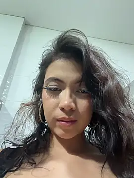 NefertitiXO - FUCK MY PUSSY HARD IN PUBLIC BATHROOM