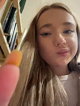 Milaa_sun - dirty dildo blow job LIBERY📕