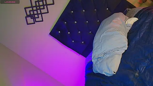 Rileytattoo - Fuck dildo in doggy