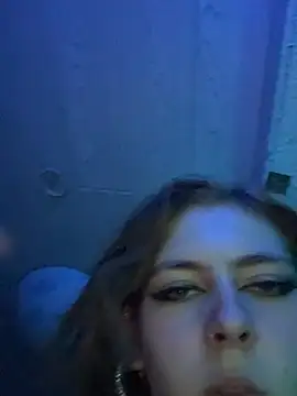 Alina-420 - Show Pussy