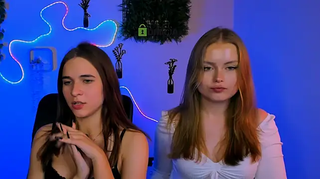 Helena_so_shyy - doggy in panties ( Emma)