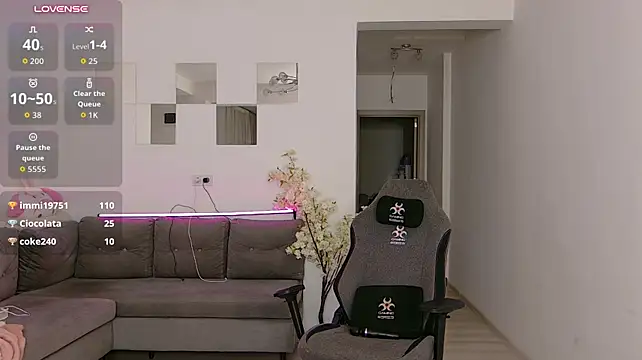 LovelyBianca - PUSSY PLAY💦😈