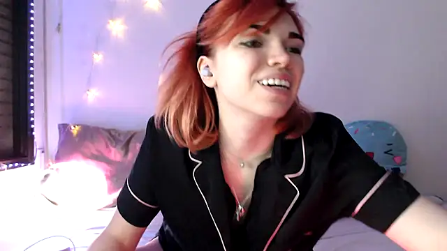 Olivka-flower - Play with pussy! WOW!