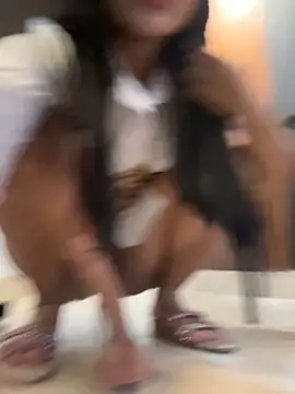 Sara-Castillo - RIDE YOUR COCK IN THE PULICO BATHROOM