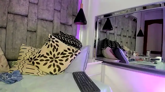 JenniXink - Plug in Ass+Control machine 1min💦🥵😈