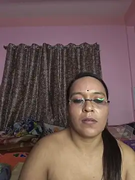 Naughtymia06