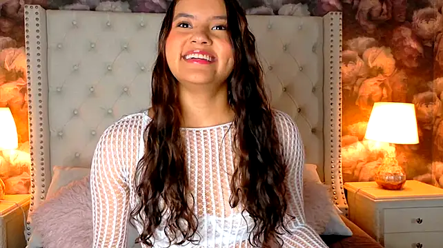 VictoriaNavarro - Hazme vibrar en el uber! 😈💦🔥