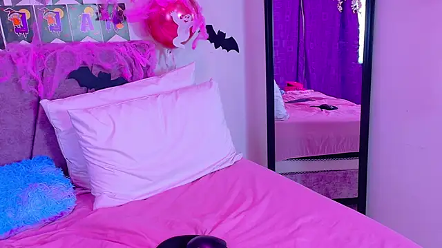 Dakotaa_ks - Show boobs 💗