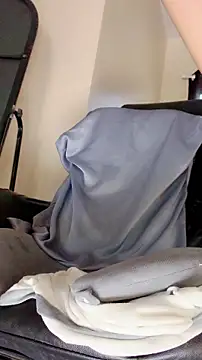 WetVirginPussy - Spread pussy longer:tongue: