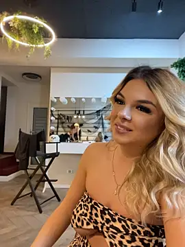 KimmBliss - 👙Take Off Top