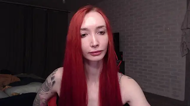 Roxy_Silver - oil show