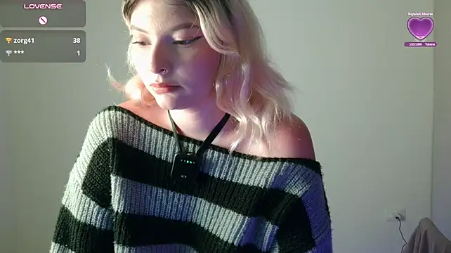 Ania_jones - show your tits ania ;)