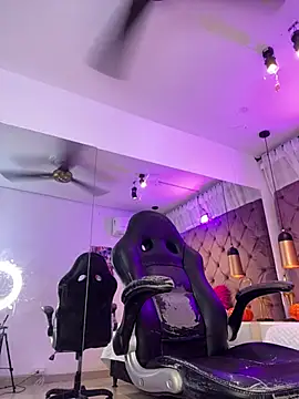 Auri__ - 2 FINGERS IN MY ASS