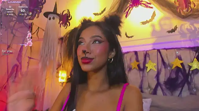 JasmineRoss_1 - OIL + PLAY WHIT BOOBS