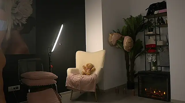 SerenaNoir - Dildo play + 3min domi ctrl⚡🍌💦