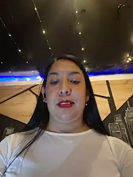 Keny__a - I let the bartender play with my tits😈