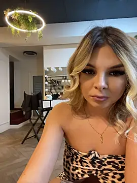 KimmBliss - 👙Take Off Top