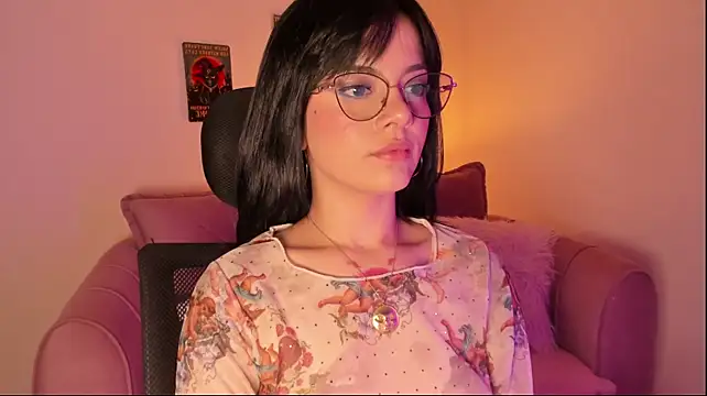 Abby_Redd - Short off & Spank ass session