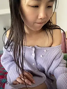 Xinxin888_ - 精油抹胸诱惑2分钟