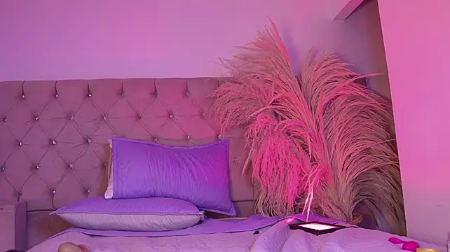 Elena-Rossee - ride dildo