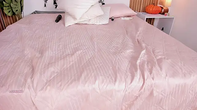NiaBlanco - destropy my ass 😈🍑😏