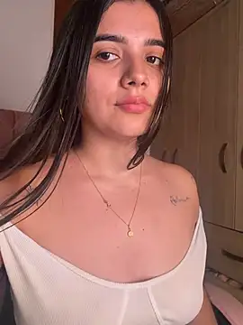 Estrella22 - show pussy