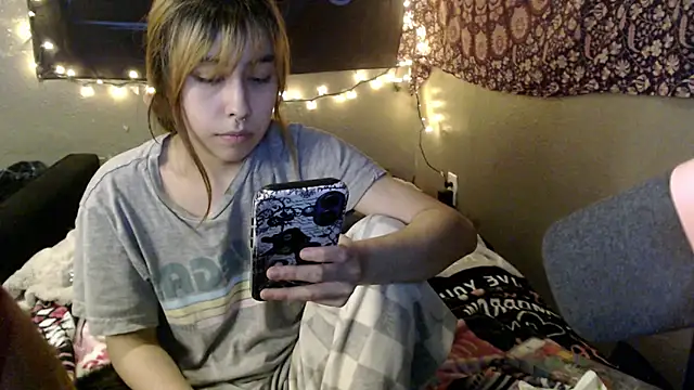 London_Ray - help me get naked for 30mins;)