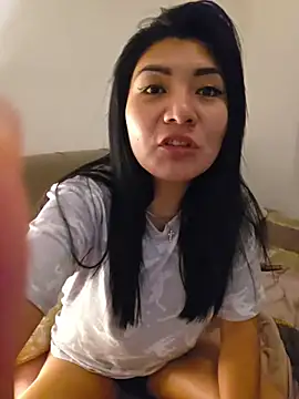 Sherlit28 - Cucumber in pussy