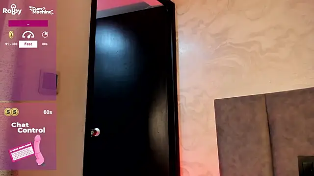 Lakshmi77_ - Spit on my tits + pull nipples