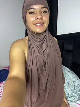 Samira_1 - 4 fingers pussy