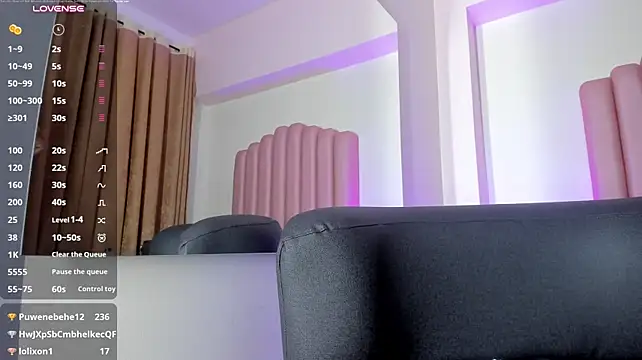 Karolinemonrooee - spanks ass10😈
