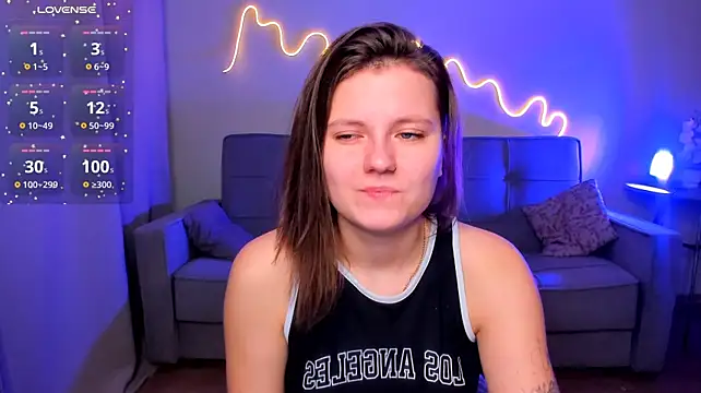 MelindaTin - Show tits🍒🔥