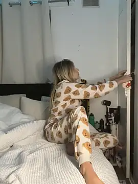 Arabellavalentinee - Striptease