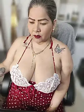 Dalessa_Bigtits - 🏁🥵👿 DOGGY🏁🥵👿