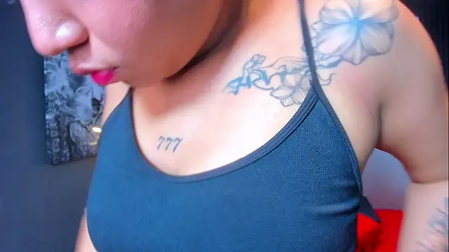 MiaWolton - nipple and pussy torture