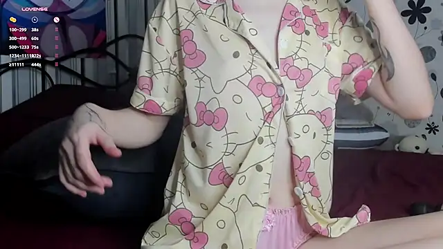 LynHillaire - Make me woke up ^-^