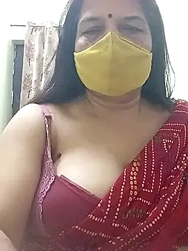 IndianAngle - Nude in Public