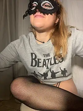 AlanaRose_Live - FISTING IN ASSSS!!!!