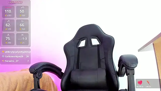 Laura_Torres18 - ride dildo+naked