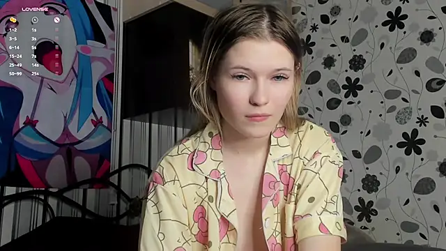 LynHillaire