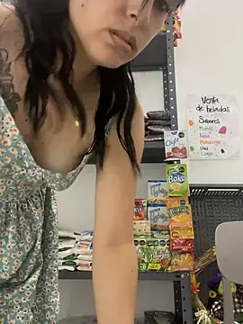 Victoria_Rosess - closeup pussy plisss my petite girl