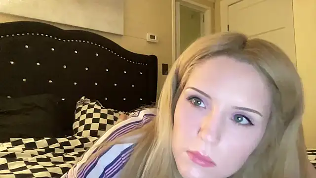 Sexylilly69 - naked