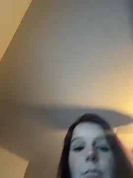 Royal9123 - Need new Nails guys.. Make me squirt
