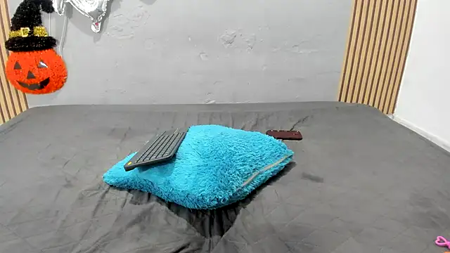 AndriVegas0718 - two anal chains